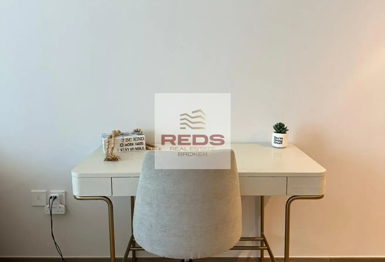 Investor Best Deal! Large Layout! Fully Furnished