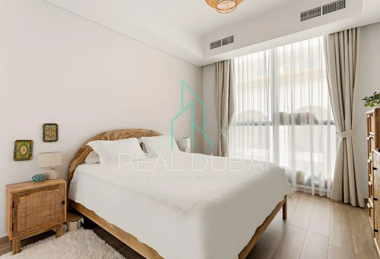 Top Floor | Largest Layout | Skyline Views