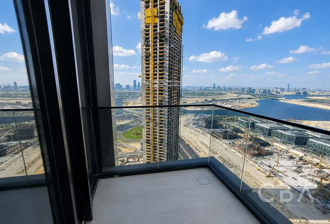 Creek Lagoon View | High Floor | Good Invesment