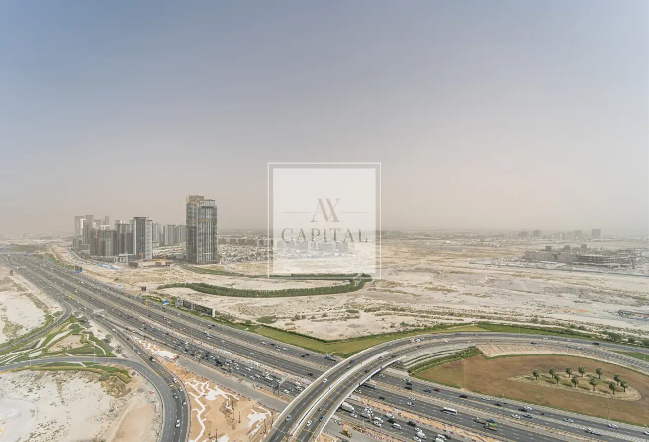 High Floor Living | Elegant Studio | Canal View