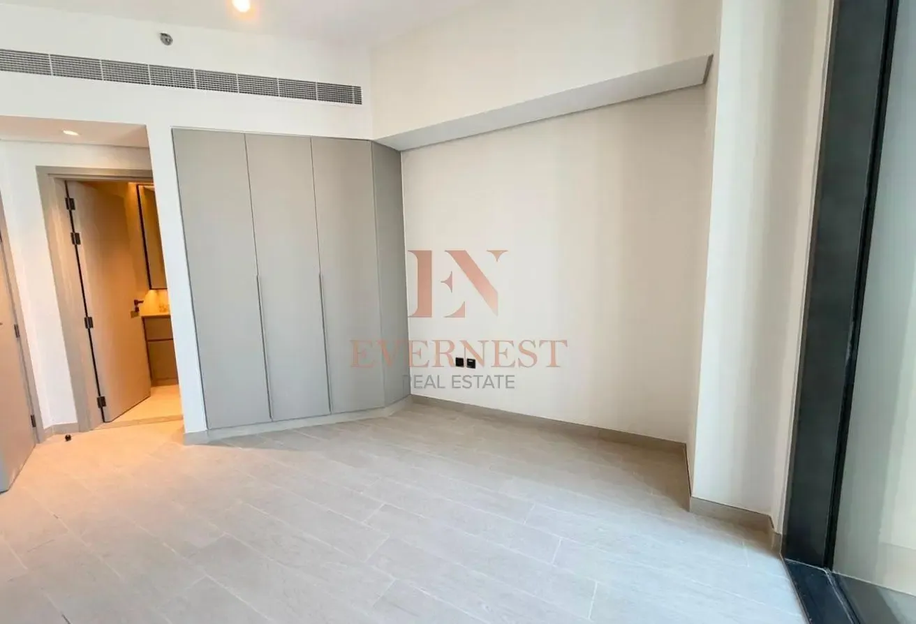 Highest Floor | Motivated Seller |Creek & MBR VIEW