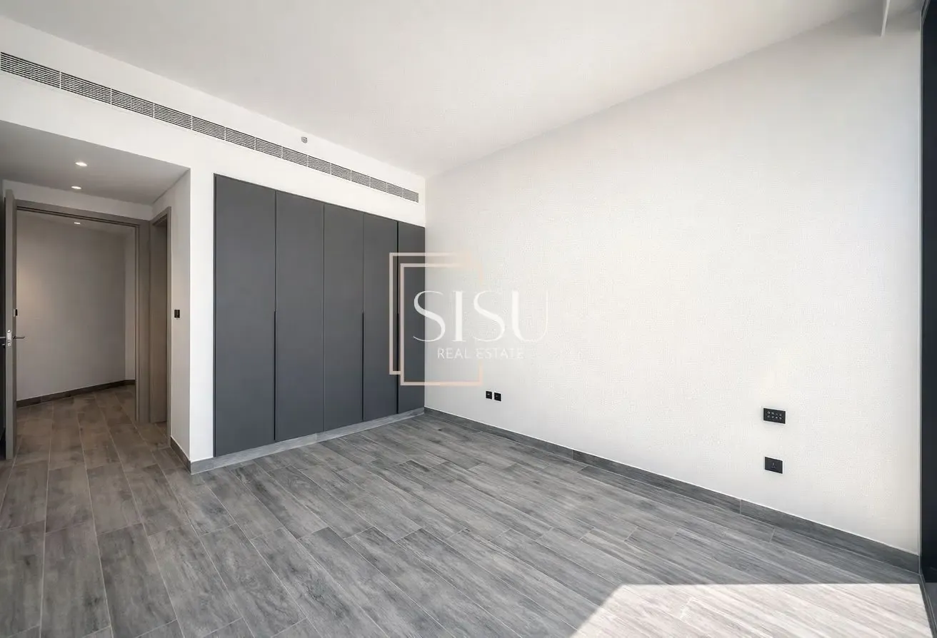 Serious Seller | Corner | Prime Location