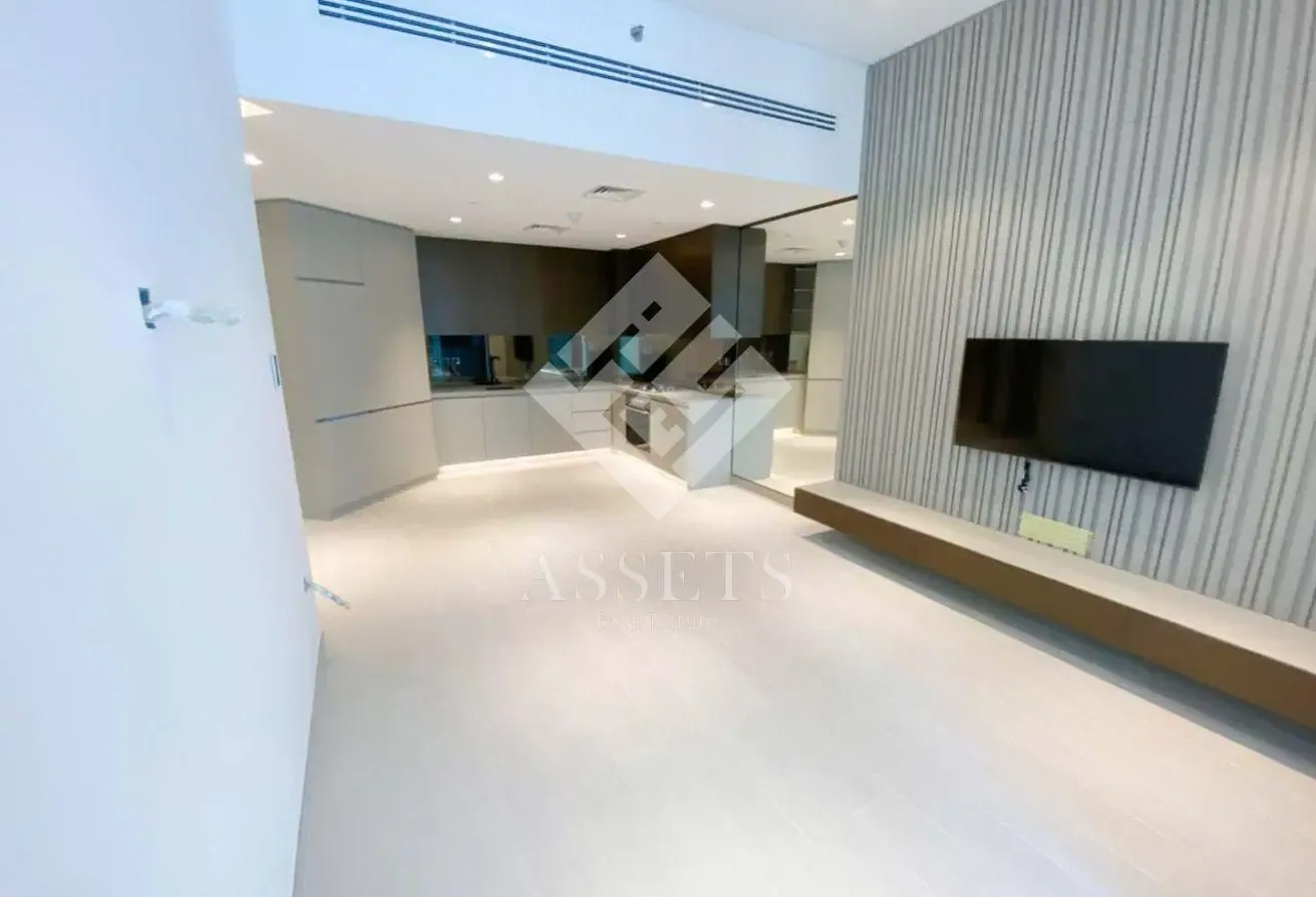 Premium 2BR | MBR and Creek View | High Floor