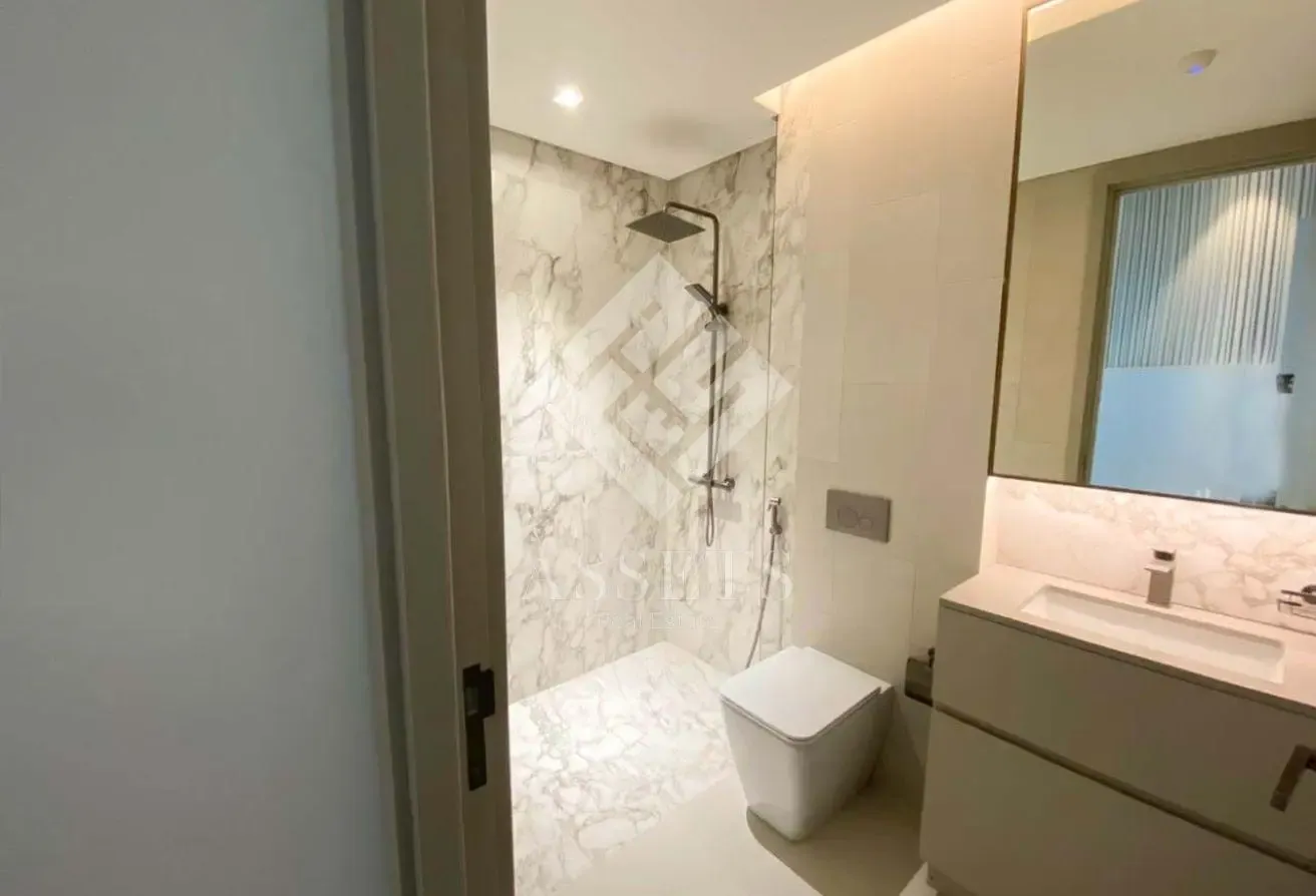 Premium 2BR | MBR and Creek View | High Floor