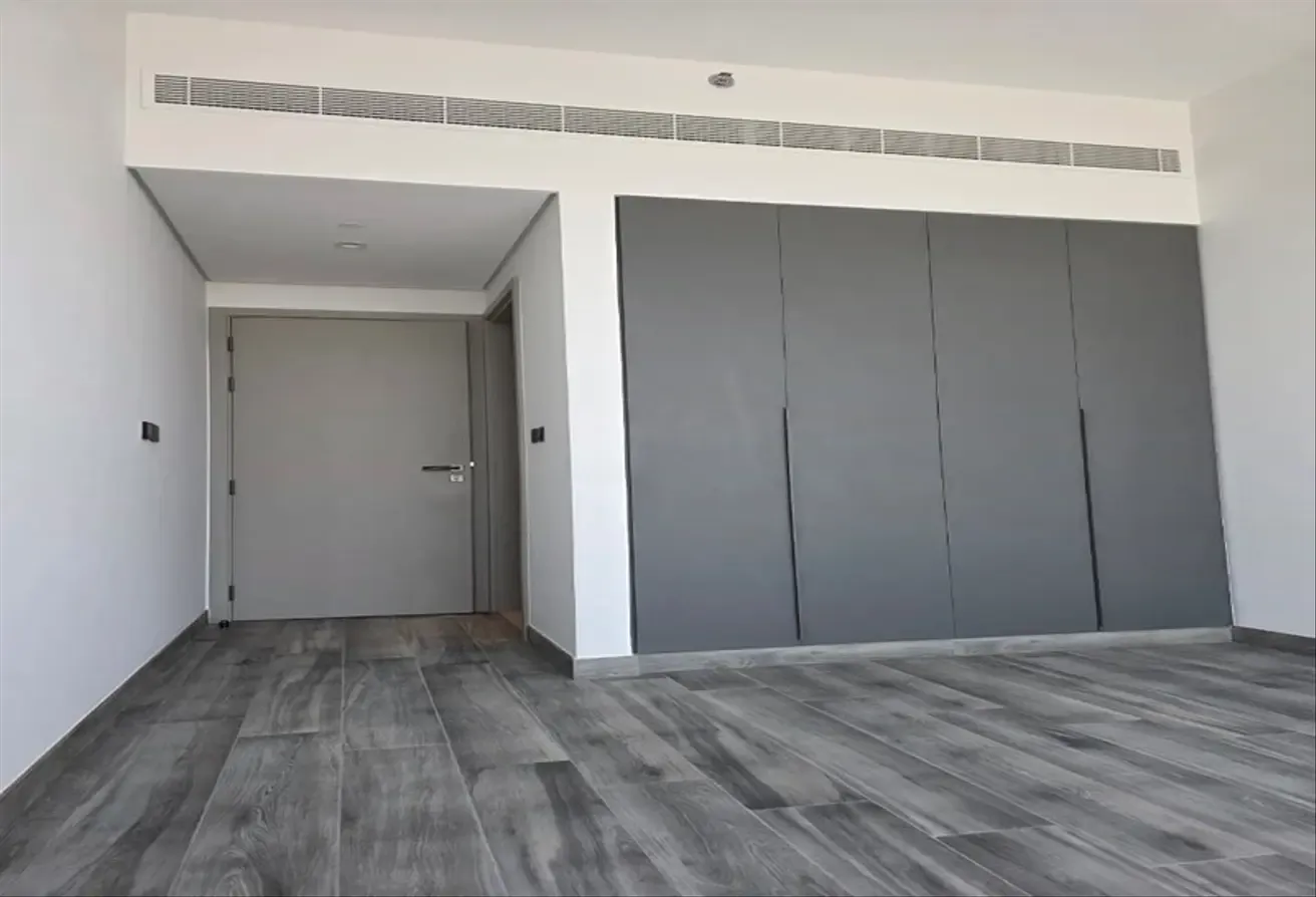 HANDOVER SOON | PRIME LOCATION | OPEN VIEWS CREEK