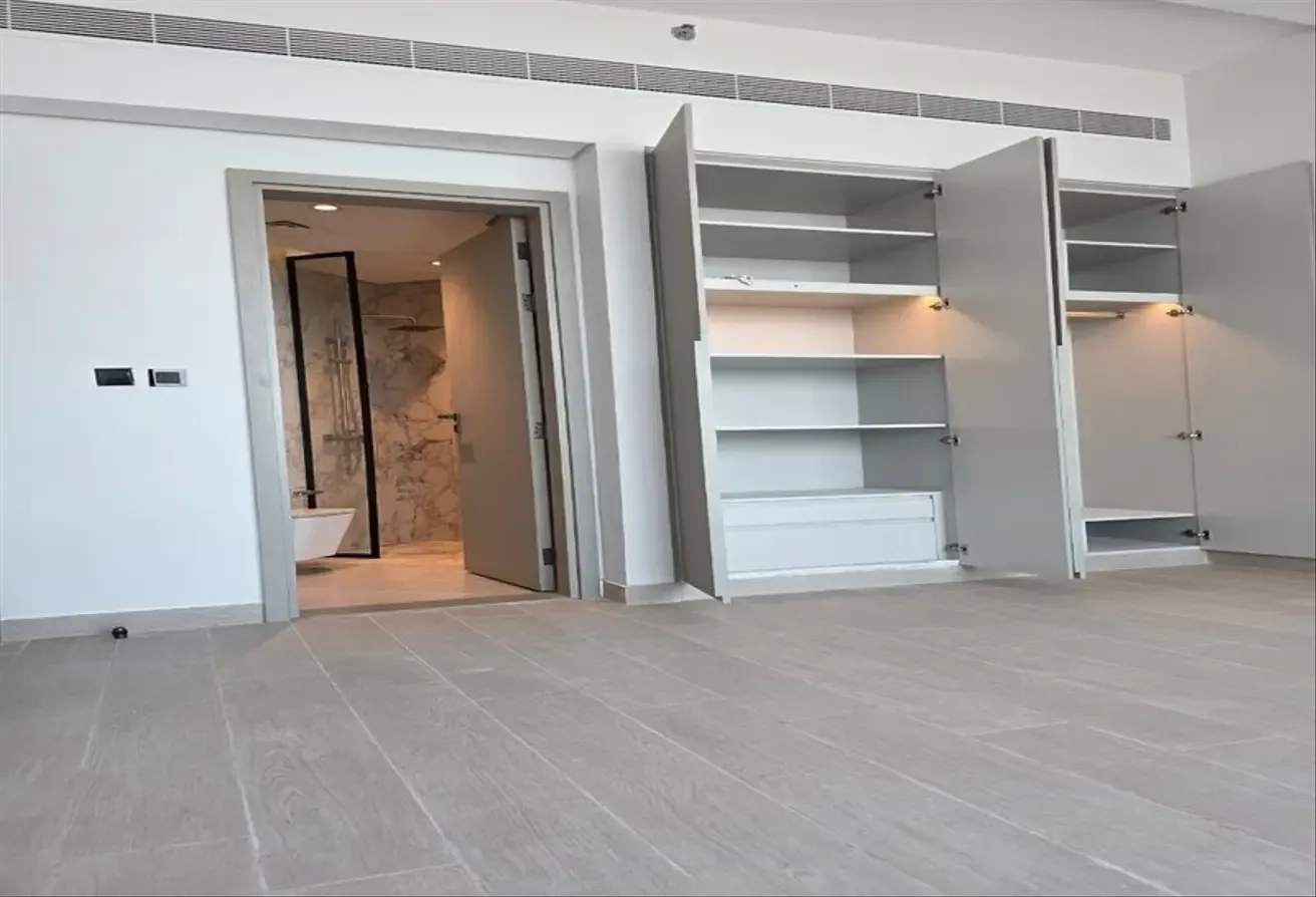 HANDOVER SOON | PRIME LOCATION | OPEN VIEWS CREEK