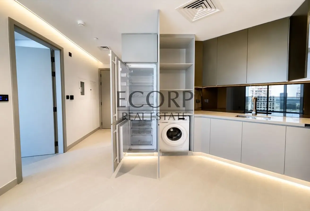 Lagoon View | Luxury Building | Brand New