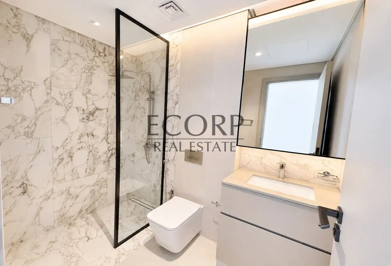 Lagoon View | Luxury Building | Brand New