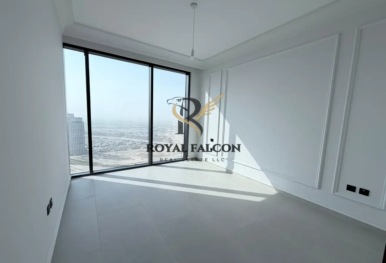 Spacious layout | Corner | High Floor | Creek View