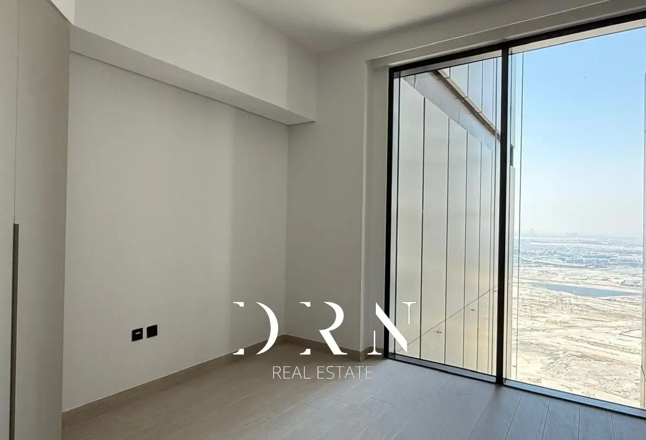 BRAND NEW | UNFURNISHED | AVAILABLE
