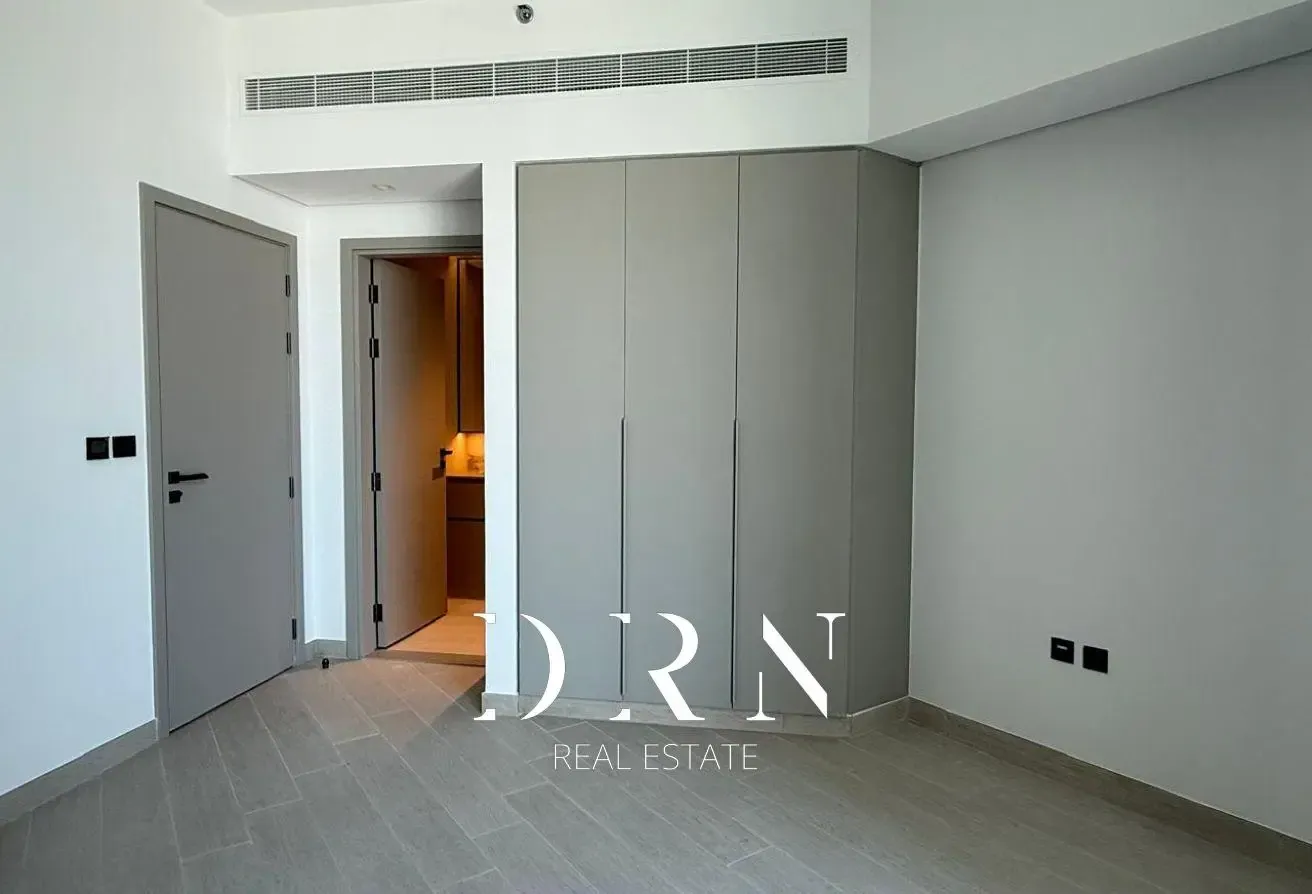 BRAND NEW | UNFURNISHED | AVAILABLE