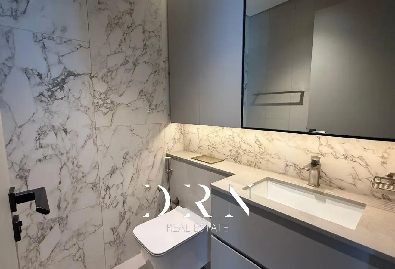 BRAND NEW | UNFURNISHED | AVAILABLE