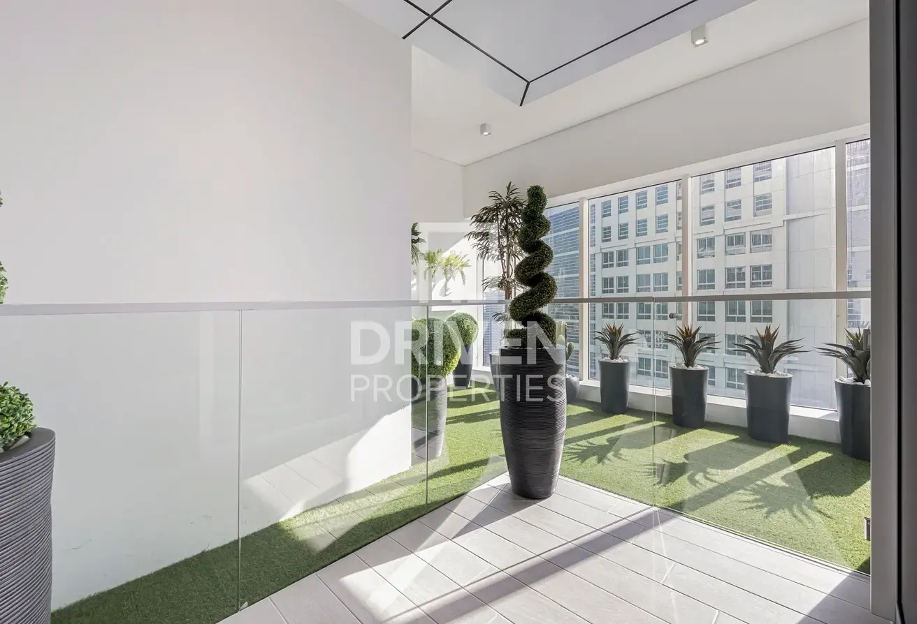Resale Offplan | High Floor | Prime Location
