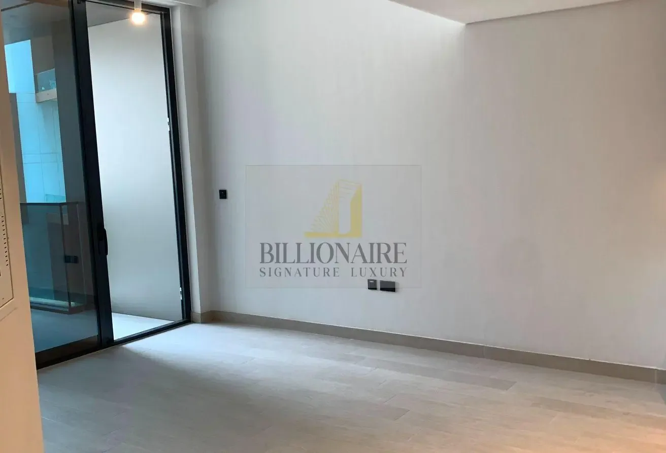 Brand New | Creek and Skyline View | Prime Area