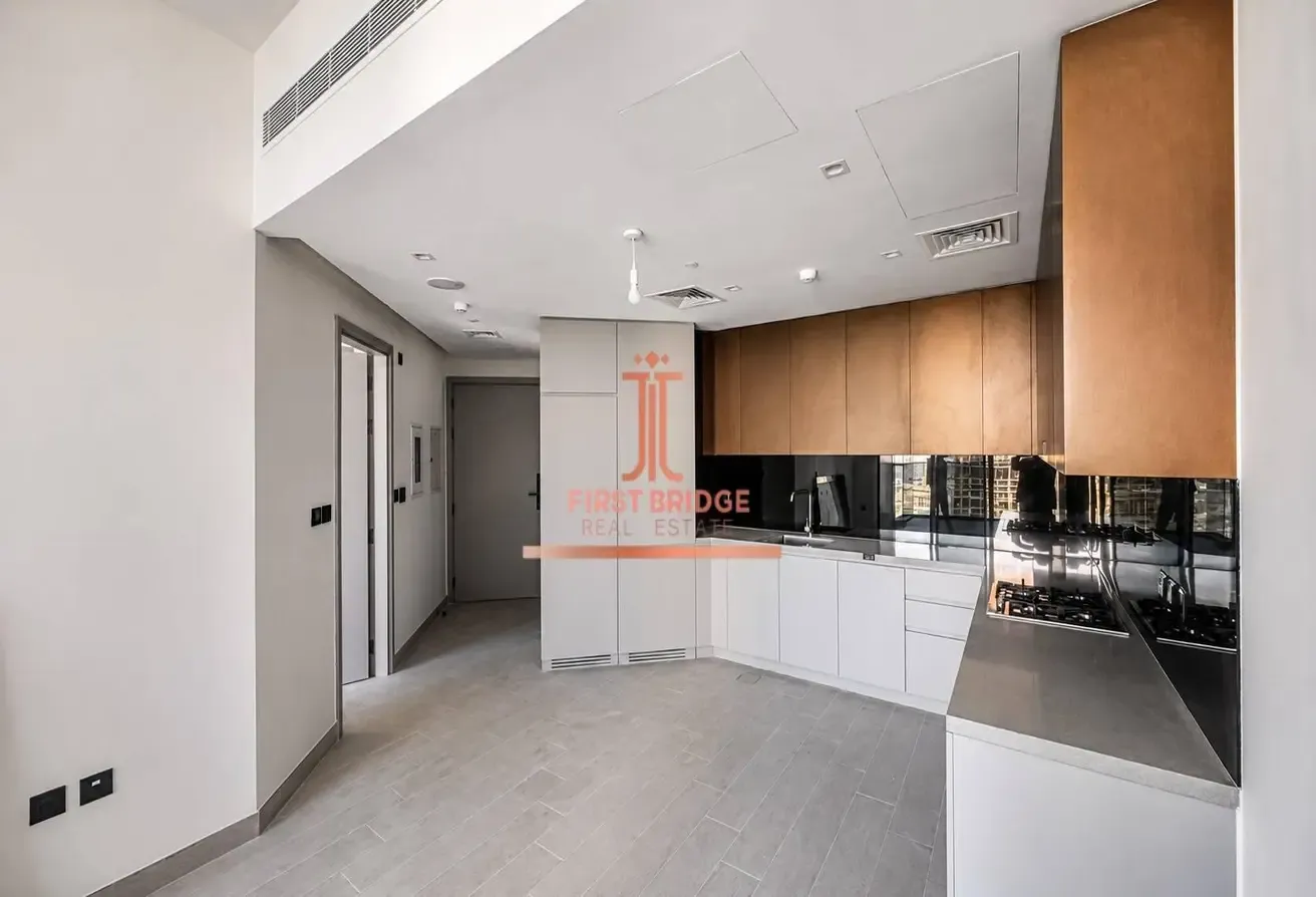 Genuine Resale | MBR and SLS view | Spacious