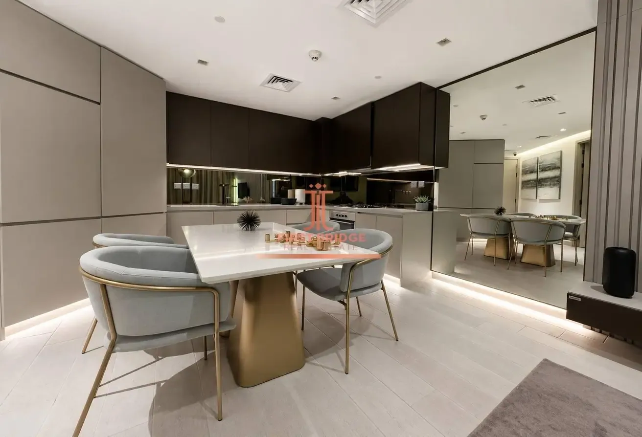 Genuine Resale | MBR and SLS view | Spacious