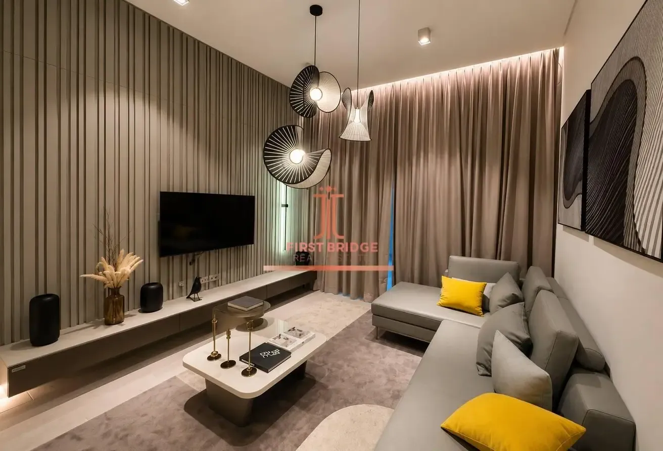 Genuine Resale | MBR and SLS view | Spacious