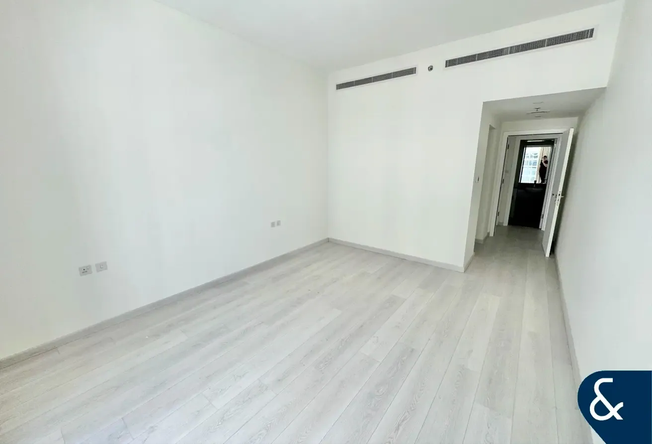 Fully Renovated | Unfurnished | 1,140 Sq Ft