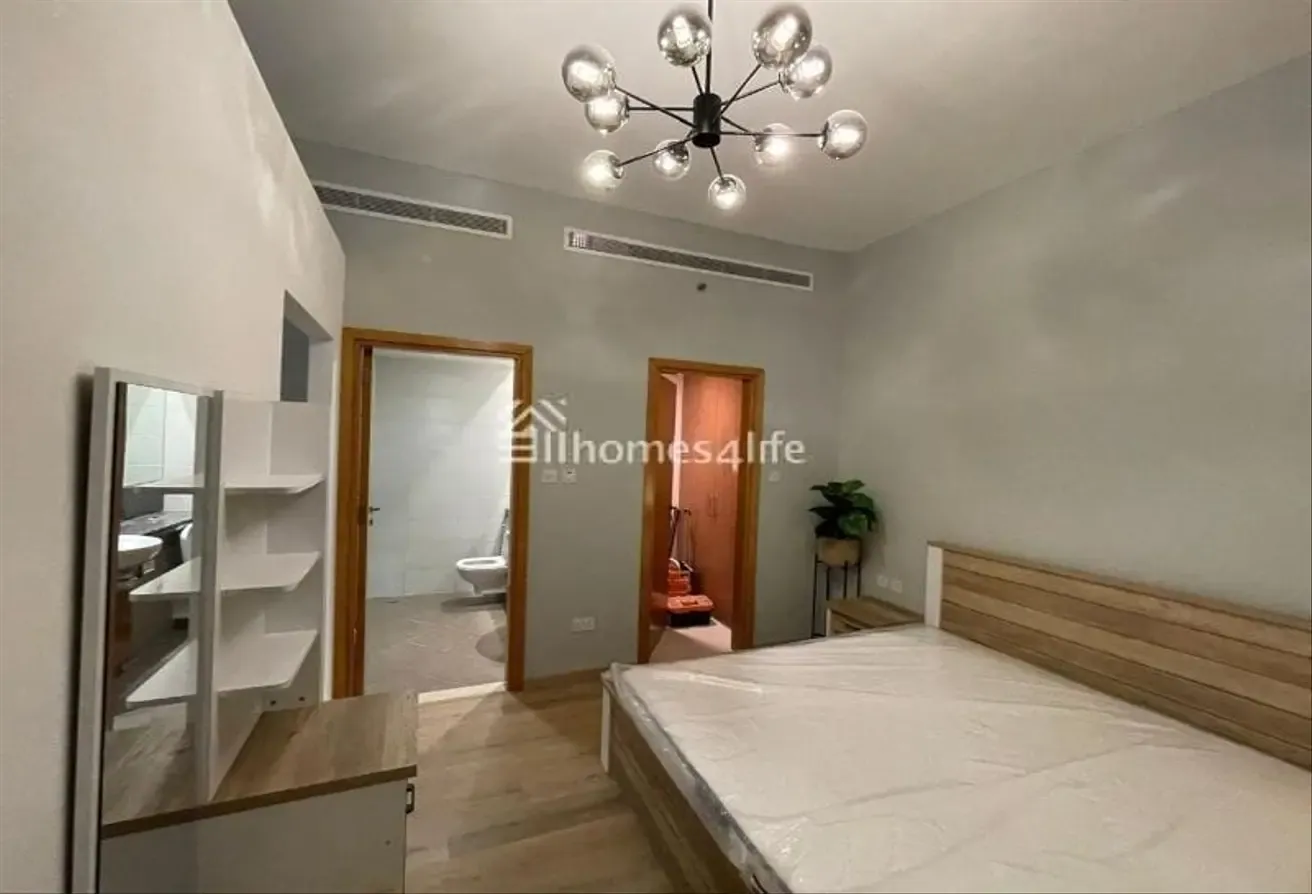 Large layout | Modern Studio | Fully Upgraded