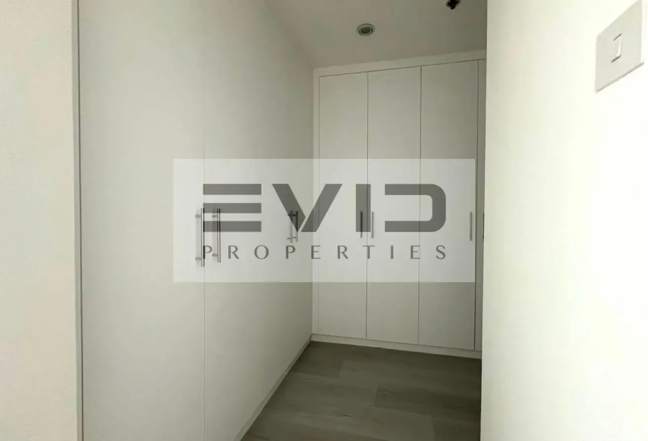 Spacious Apartment | Prime Business Bay Location