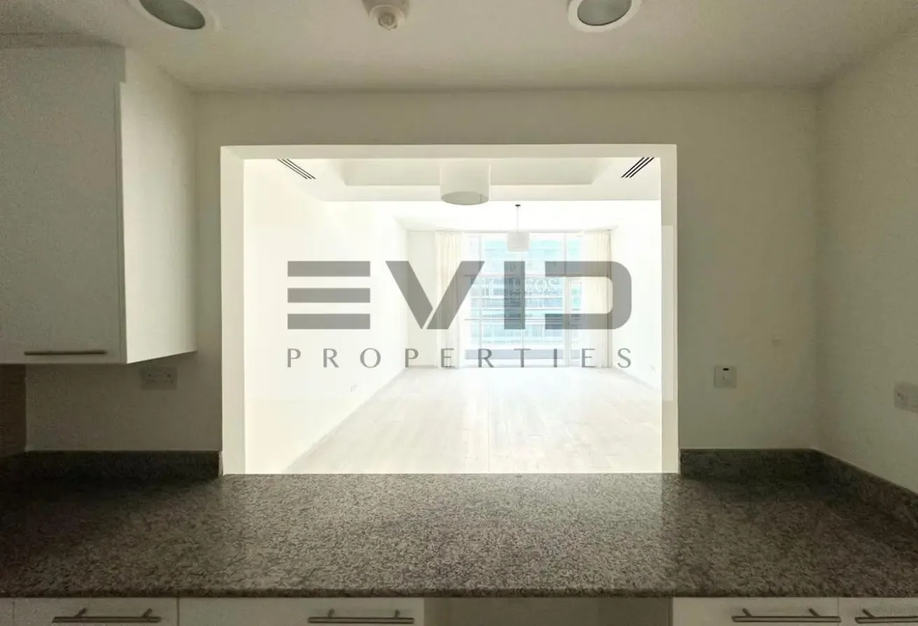 Spacious Apartment | Prime Business Bay Location