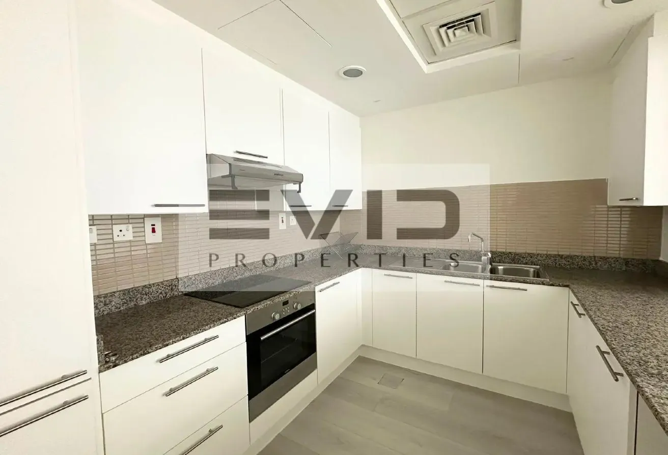 Spacious Apartment | Prime Business Bay Location