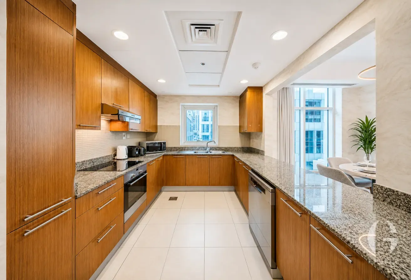 Fountain and Courtyard View | Corner Unit