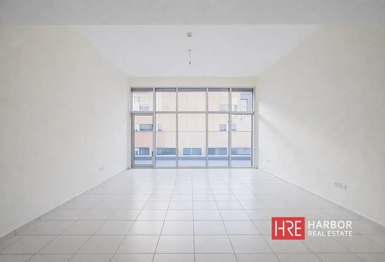 High Floor | Spaciuos Layout | Prime Location