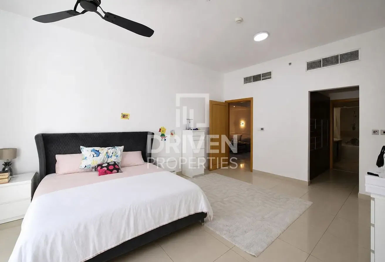 Huge Layout | Duplex Type | Stunning View
