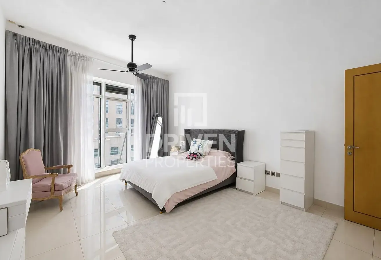 Huge Layout | Duplex Type | Stunning View