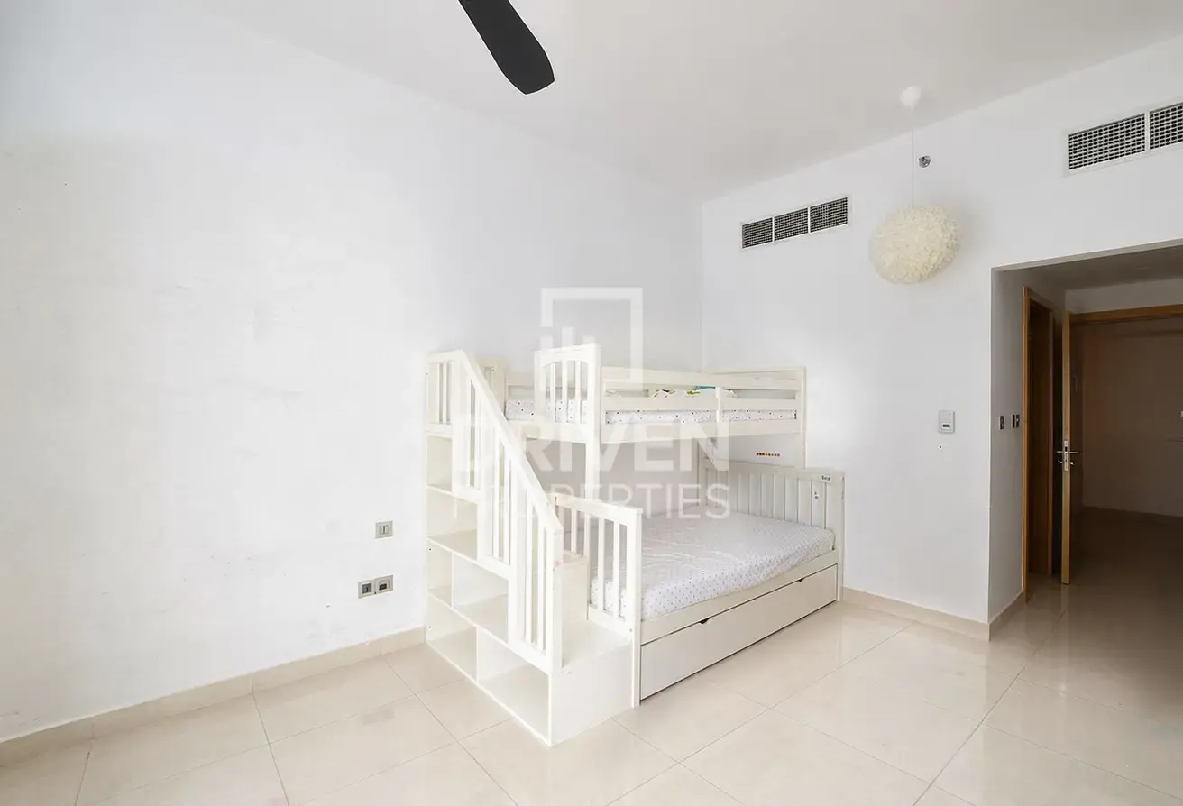 Huge Layout | Duplex Type | Stunning View