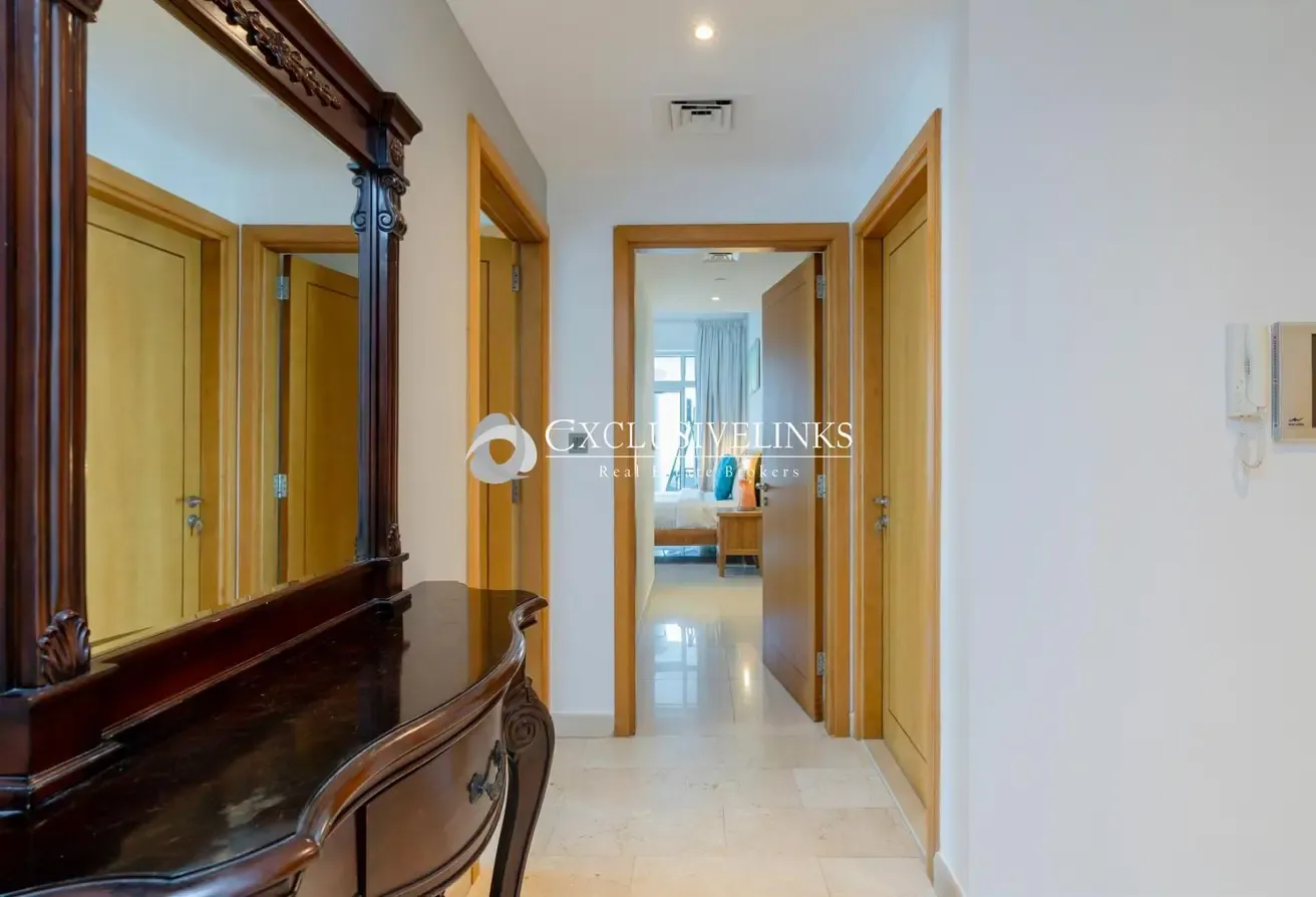 Prime Location|Furnished| Vacant ready to view