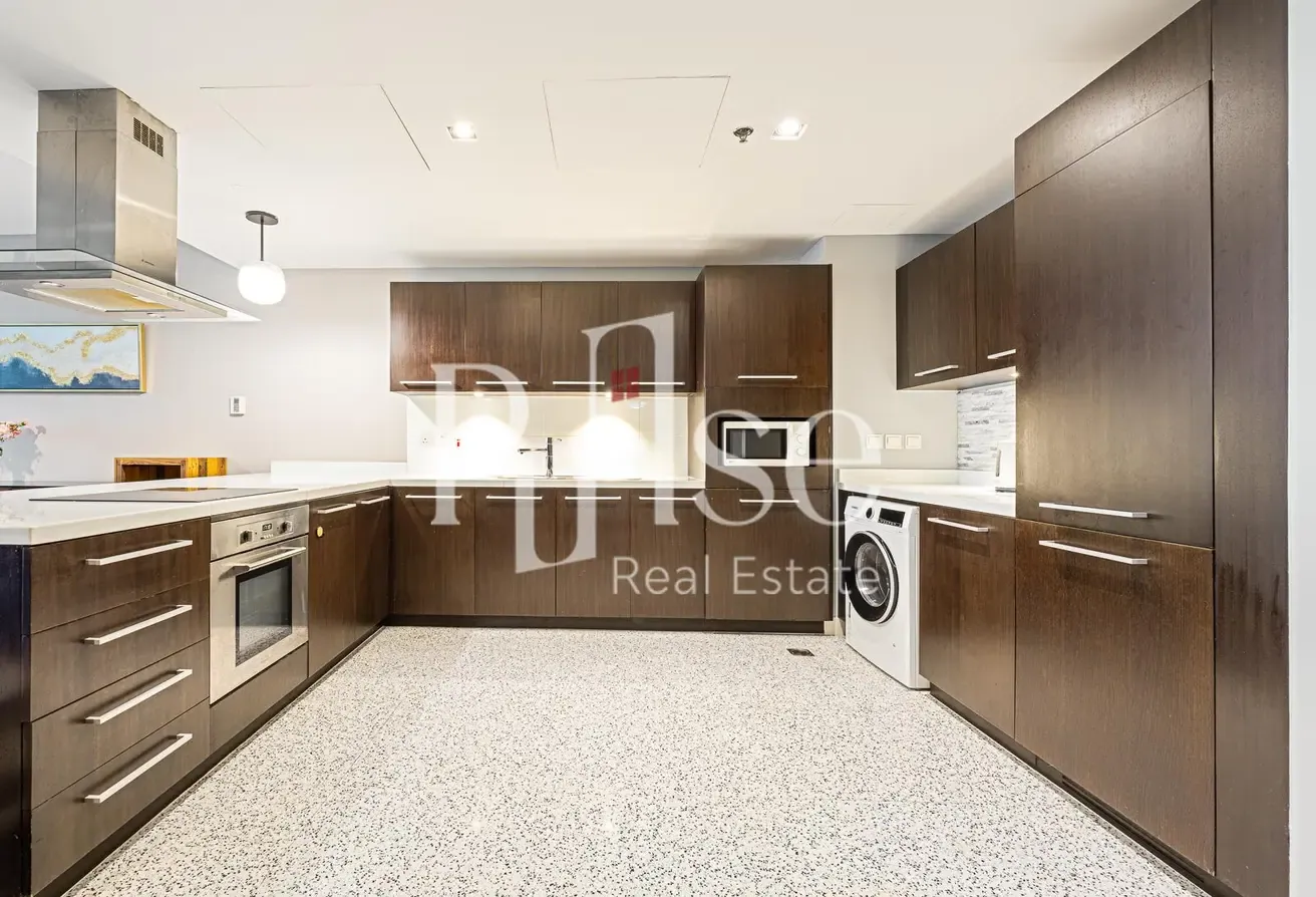 Fully Furnished | Study Room | Courtyard Facing