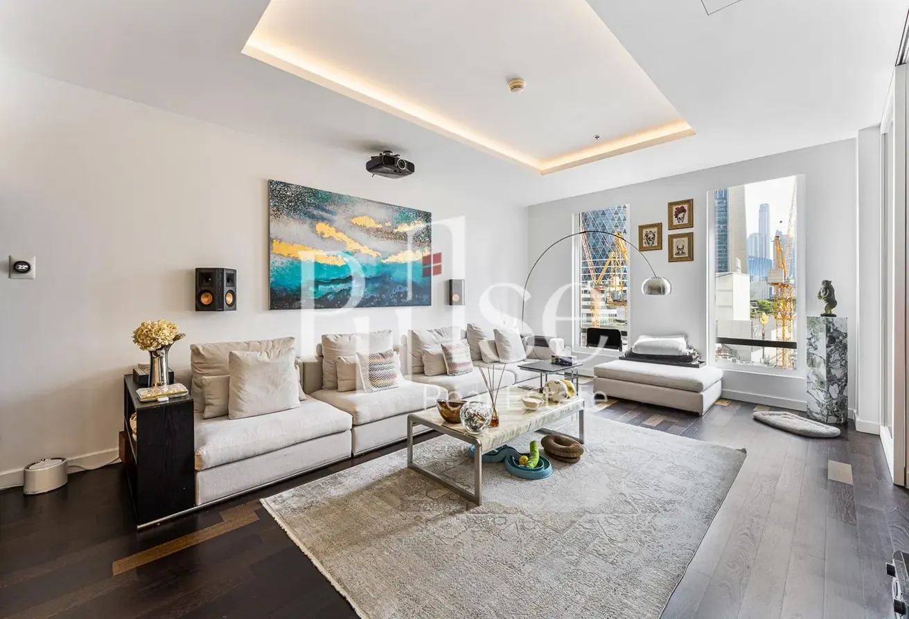 Spacious | Upgraded and Furnished | DIFC