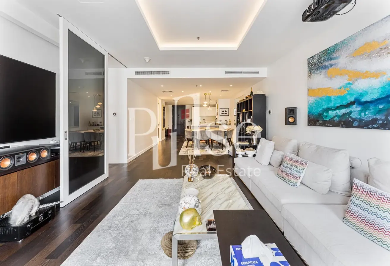 Spacious | Upgraded and Furnished | DIFC