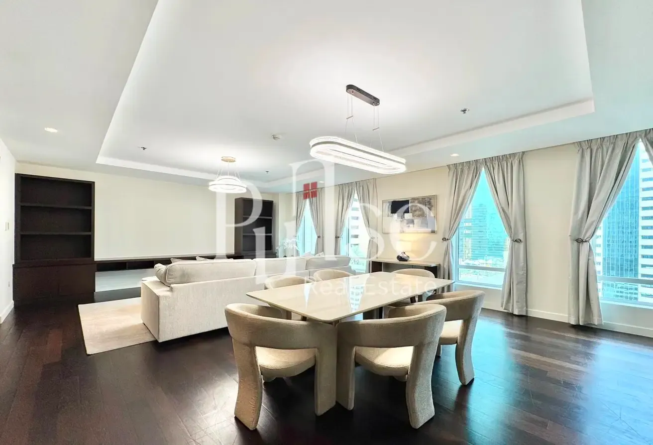 Modern 1BR | Linked to Gate Ave and Ritz-Carlton