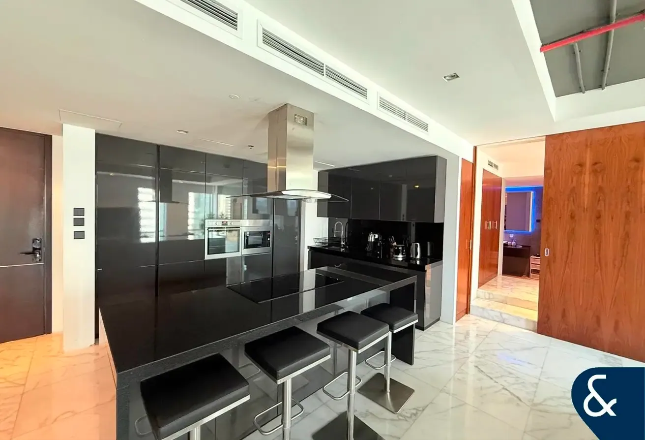 Vacant | Upgraded | Large Layout | Furnished