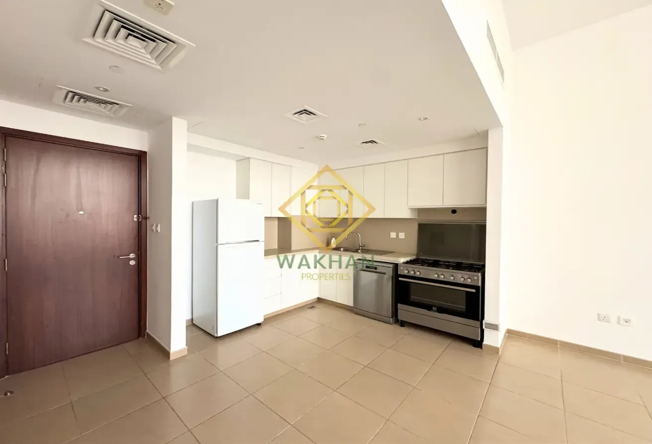Community View | Vacant | Semi Furnished