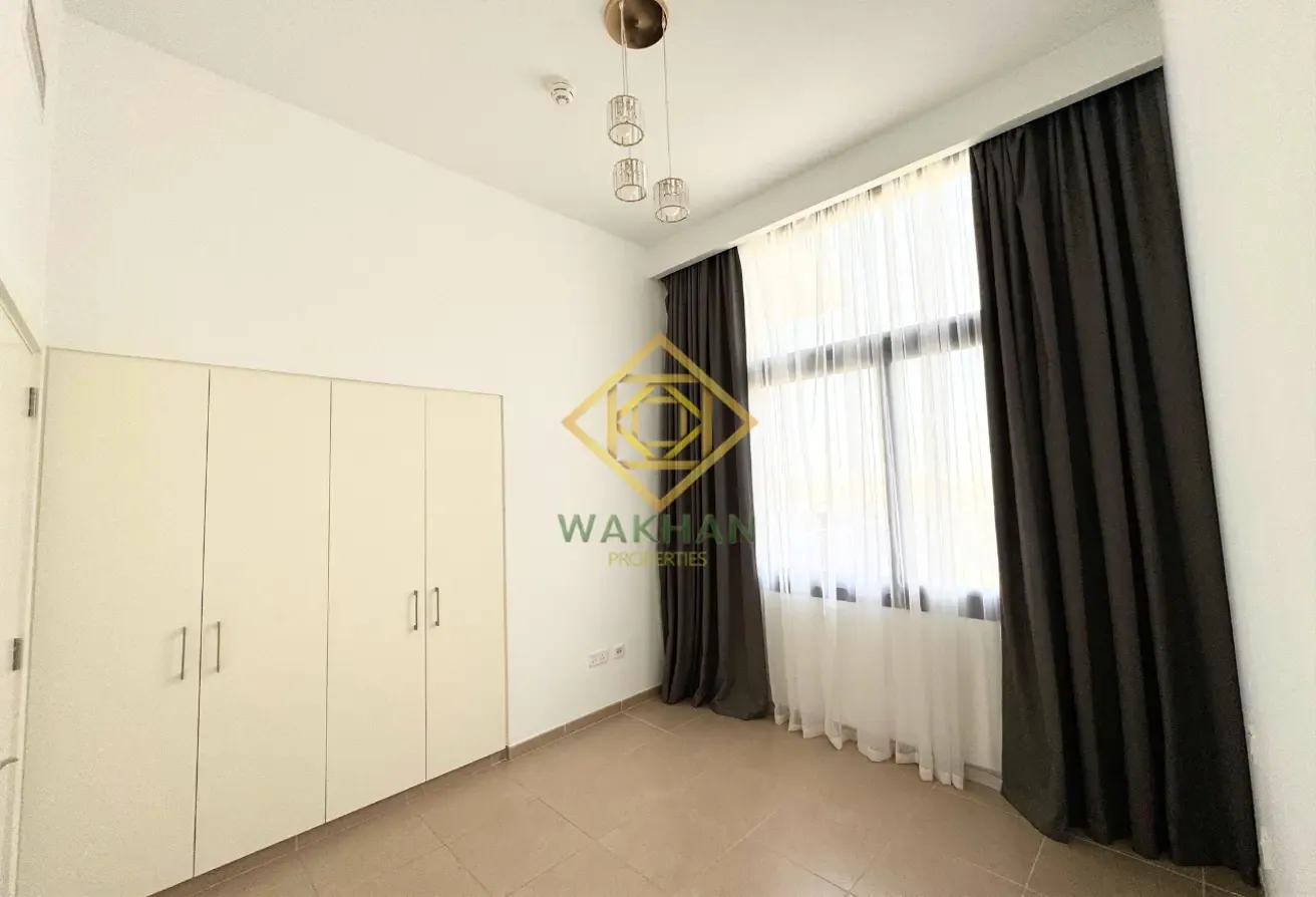 Community View | Vacant | Semi Furnished