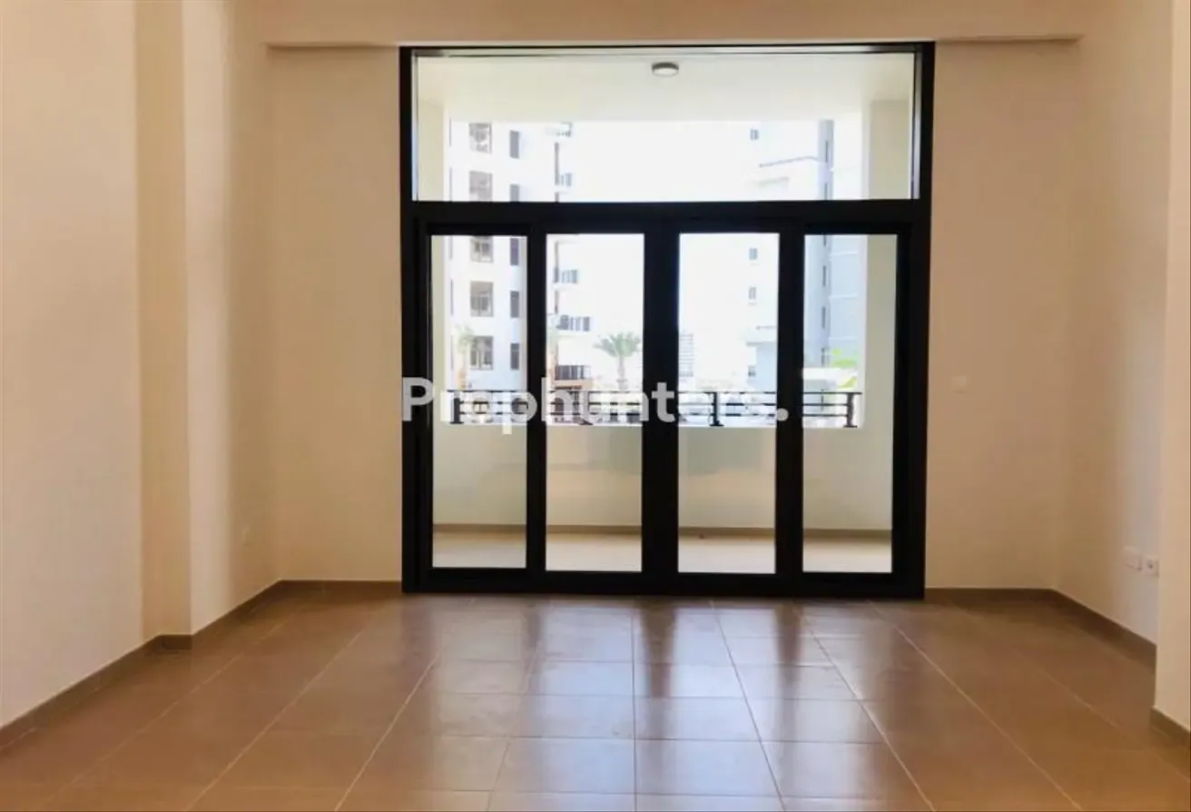 Pool View | Spacious |2 Bedrooms  | Lower Floor
