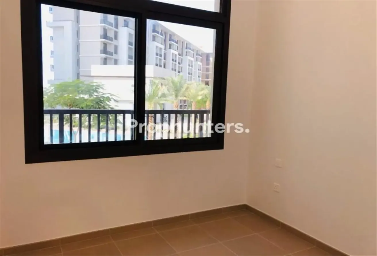 Pool View | Spacious |2 Bedrooms  | Lower Floor