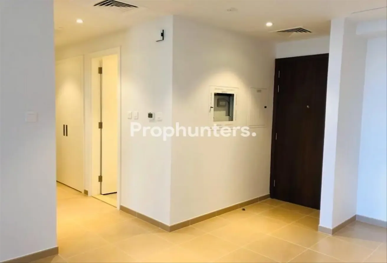 Pool View | Spacious |2 Bedrooms  | Lower Floor