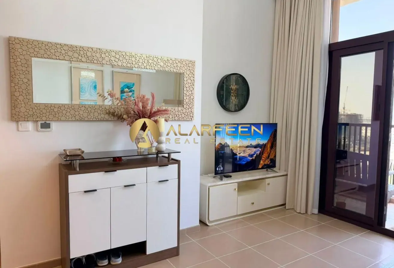 Fully Furnished 2 BR | High Floor | Smart Living