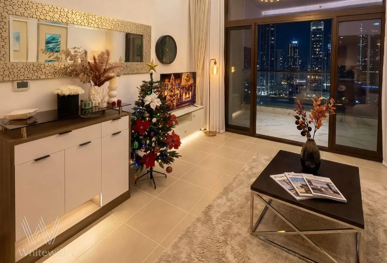 Park and City Skyline View |High Floor |Vacant Now