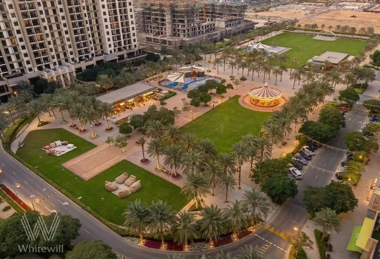 Park and City Skyline View |High Floor |Vacant Now