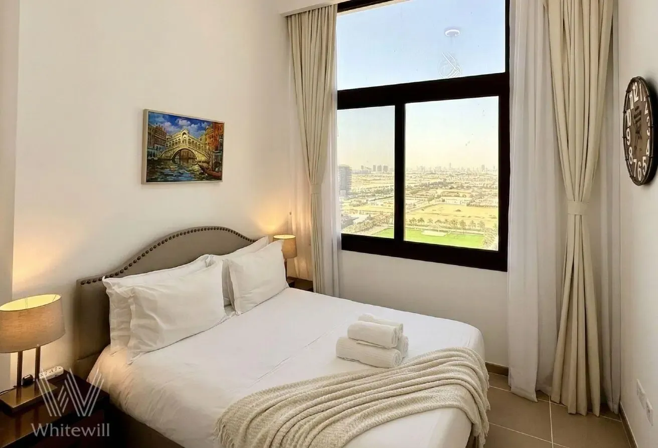 Park and City Skyline View |High Floor |Vacant Now