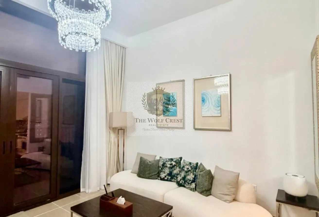 Vacant Stylish Cozy 2BR + Spacious Bright Layout