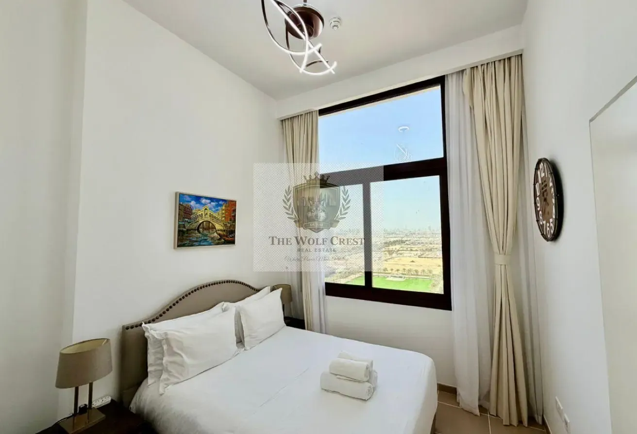 Vacant Stylish Cozy 2BR + Spacious Bright Layout