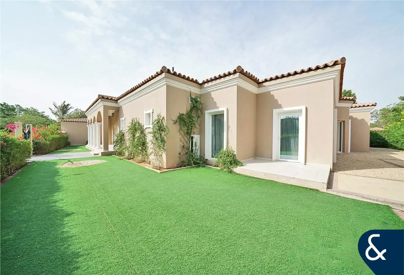 Fully Upgraded Bungalow | Vacant Now