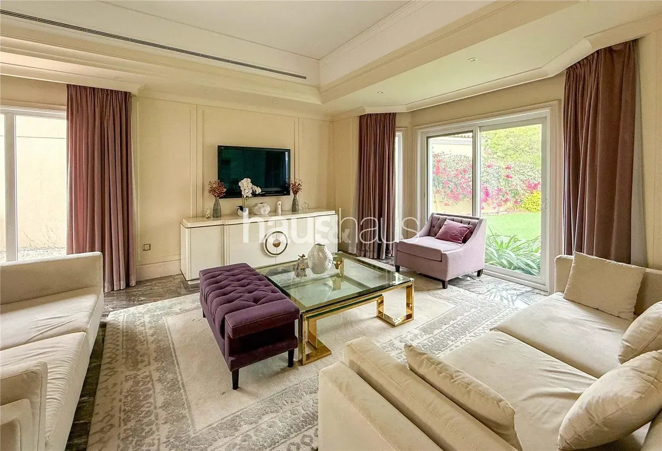 Fully Upgraded | Amazing Location | Furnished